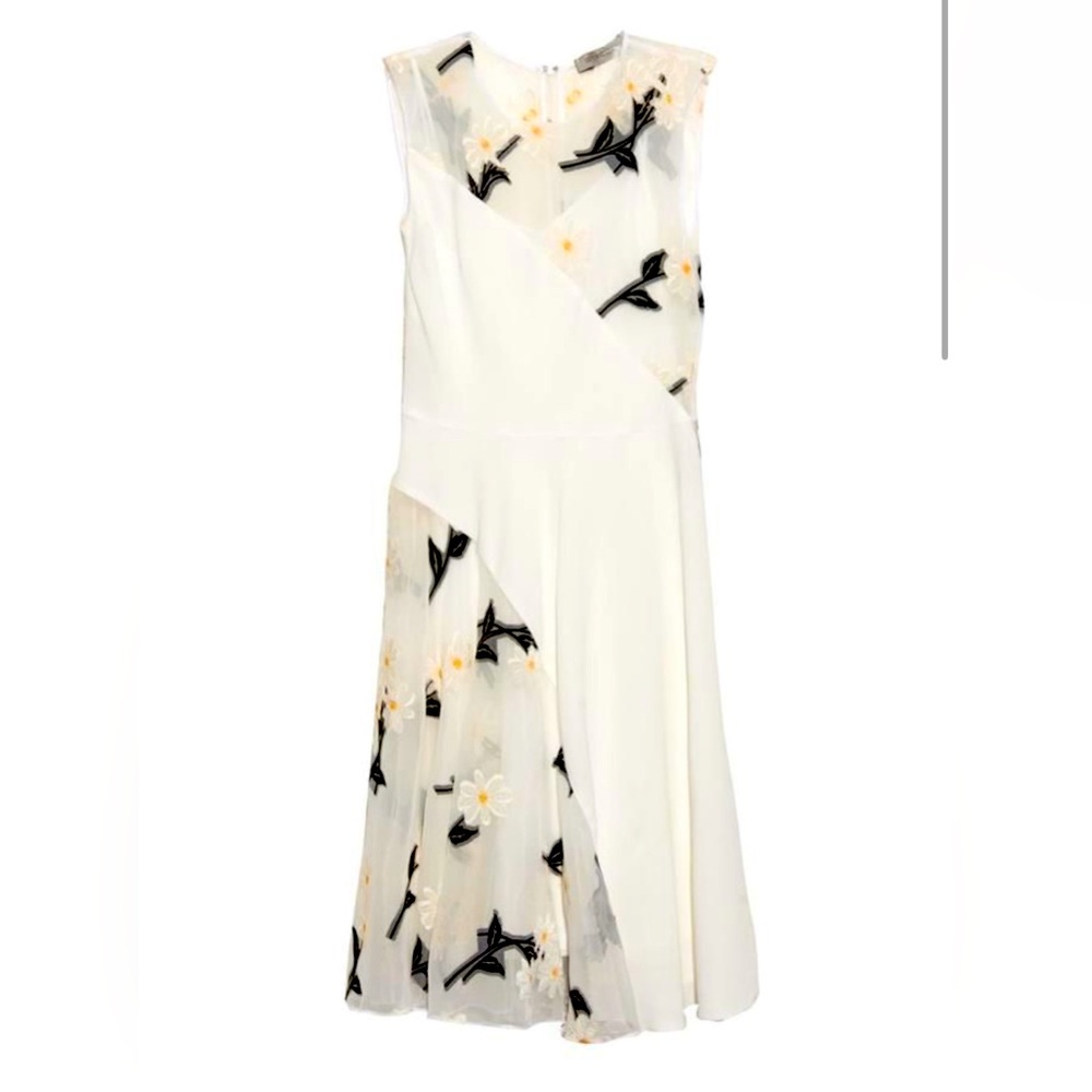 🦄Sportmax “Memo “gorgeous couture embroidered daisy dress with sheer chiffon😍